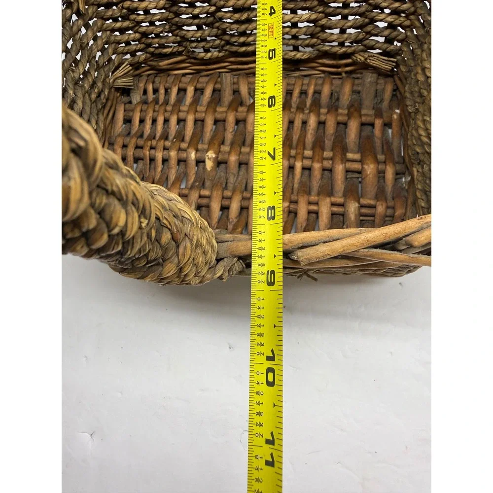 Vintage Rustic Woven Wicker Basket with Twisted Handle Farmhouse Decor Brown